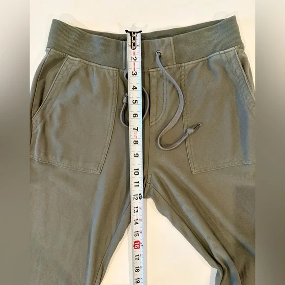 Uniqlo 100% Cotton Sage Olive Green Women's Jogger Pants Size Small Relaxed Fit - Picture 6 of 13